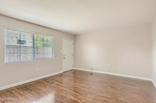 6107 12 Pl, Phoenix AZ 85014-6707 exterior