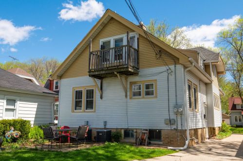 2419 66th St, Milwaukee WI 53219-2026 exterior