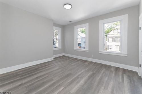 128 Brookside Ave, Irvington NJ  07111-3303 exterior