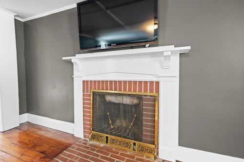 33 Washington St, Concord NH  03301-4341 exterior