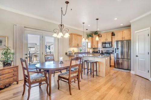 1491 Tuscan Oak Way, Sandy UT 84092-4601 exterior