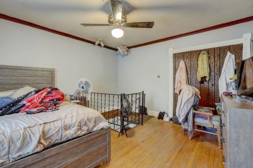 2446 Burrell St, Milwaukee WI 53207-1521 exterior