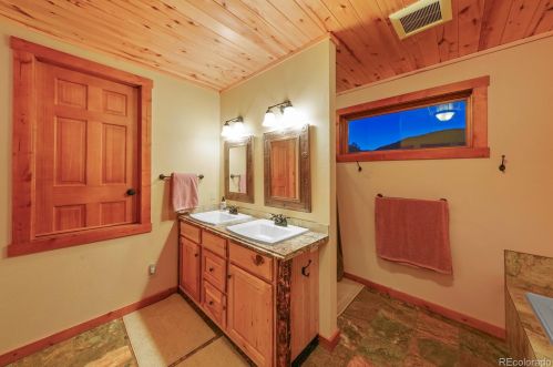 6 River Run Dr, Antonito CO 81120-9070 exterior