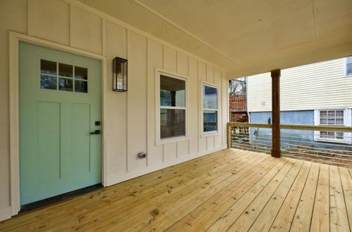 1960 Billups St, Atlanta, GA 30310-4814