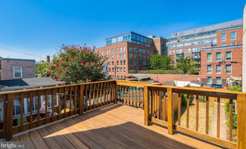 716 3 St, Washington DC 20001-2624 exterior