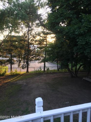 1149 Jefferson Ave, Grand Rapids MI 49507-1154 exterior