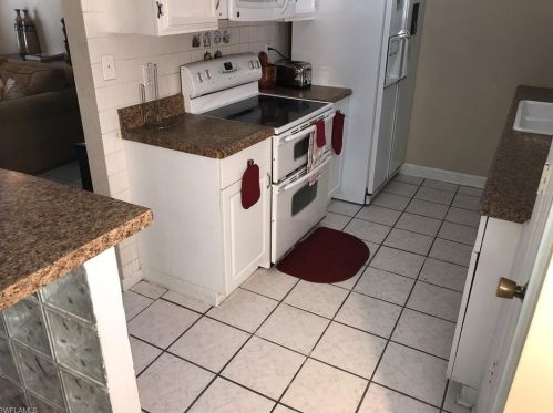 5449 Hunter Blvd, Naples FL 34116-5565 exterior