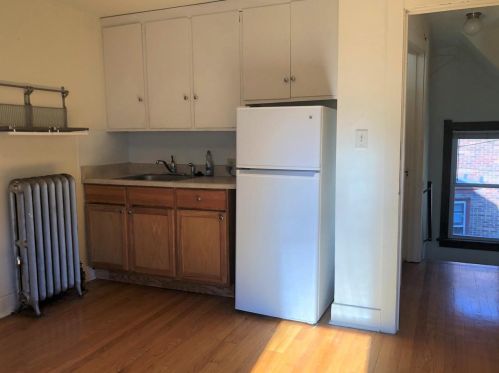 3221 Milwaukee St, Madison WI 53714-2117 exterior