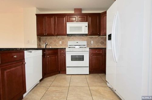 48 Union St, Newark NJ  07105-1417 exterior