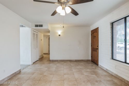 8601 4th St, Tucson AZ  85710-2511 exterior