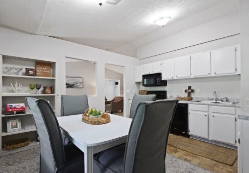 3416 Highland Pne Way, Duluth GA 30096-3881 exterior