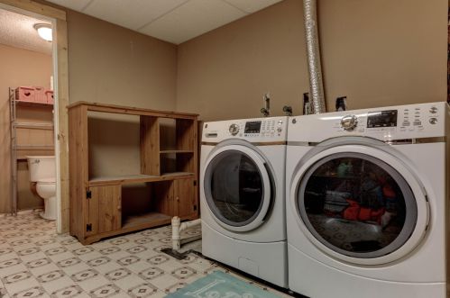 2345 Wesley Ave, Meskegon MI 49442-2544 exterior