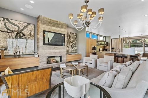 640 Avenue Pl, Atlanta, GA 30354-1454