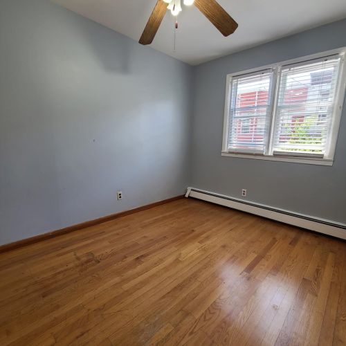 146 St, Union City NJ 07087-4747 exterior