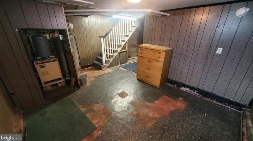 1032 Toll St, Chester PA 19022-1451 exterior