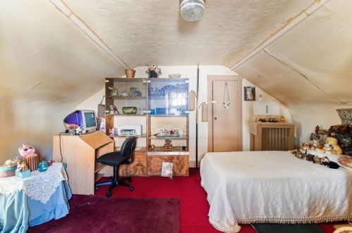 68 Gardner St, Newton MA 02458-1405 exterior