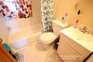 3 Linden St, Boston MA  02122 exterior