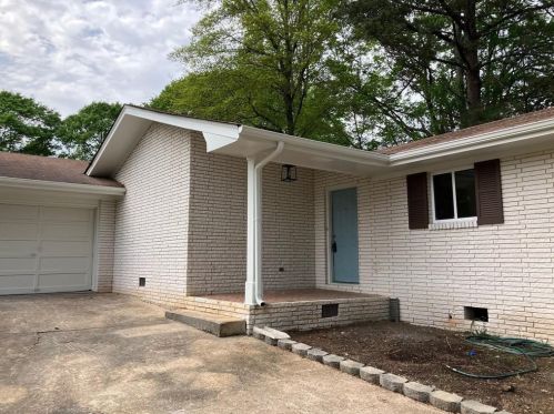 4066 Idlevale Dr, Tucker, GA 30084-7815