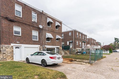 826 Knorr St, Philadelphia PA  19111-4826 exterior