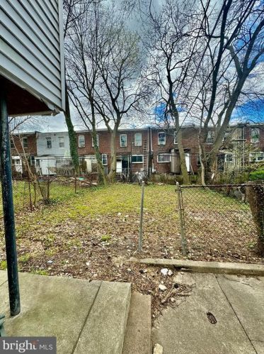 1115 Chelten Ave, Philadelphia PA 19138-1821 exterior