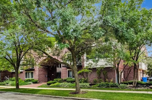 2455 Ohio St, Chicago IL  60612-1298 exterior