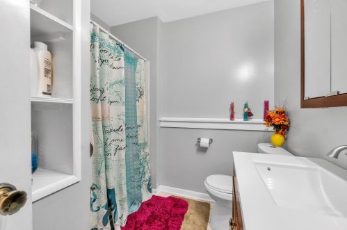 5942 Ln Casa Ct, Grand Rapids MI exterior