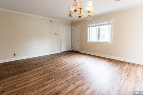 22 Wilshire Ter, Kinnelon NJ  07405-3256 exterior