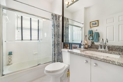 426 Springview Loop, Fort Pierce FL  34986-2663 exterior