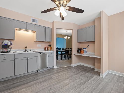 5160 King Arthurs Ct, Milwaukee WI 53221-3138 exterior