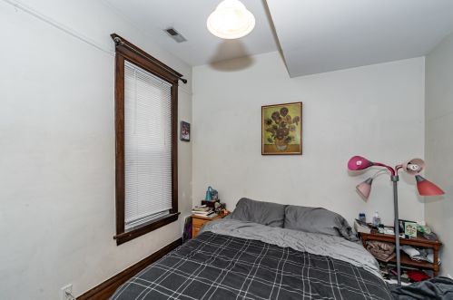 2723 Kimball Ave, Chicago IL 60647-1222 exterior