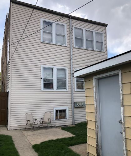 4868 Austin Ave, Chicago IL  60638-1410 exterior