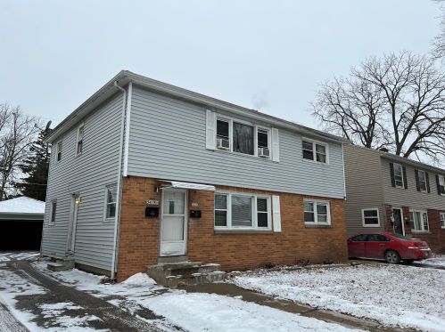 5419 83rd St, Milwaukee, WI 53218-2513