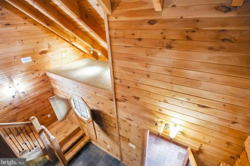 3432 Memorial St, Alexandria VA 22306-1548 exterior