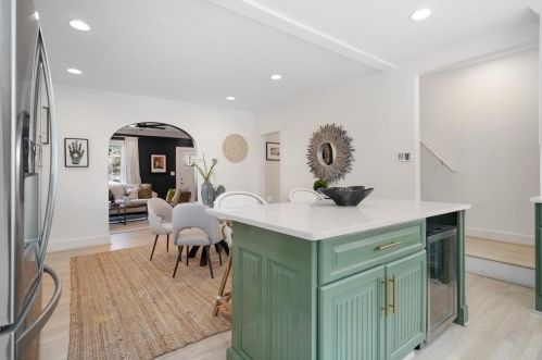 1241 Beech Vly Rd, Atlanta GA 30306-3123 exterior