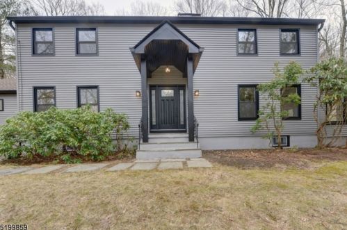 462 Laurel Ln, Kinnelon NJ  07405-3122 exterior