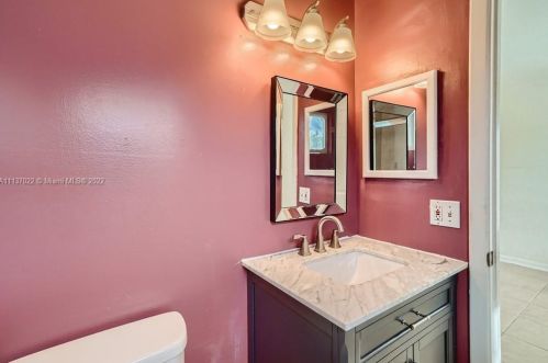 2029 Hideaway Cir, Fort Pierce FL 34952-4801 exterior