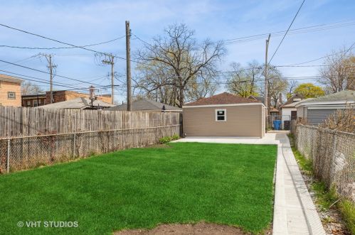 7517 Wabash Ave, Chicago IL  60619-1607 exterior