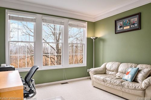 5348 Creekmonte Dr, Rochester MI 48306-4793 exterior