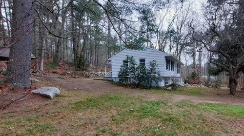 144 Putnam Rd, Killingly CT  06241-1217 exterior