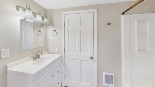 1405 Burdick St, Kalamazoo MI  49001-2701 exterior