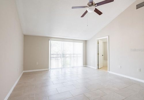 9517 Citrus Glen Pl, Tampa FL  33618-4032 exterior