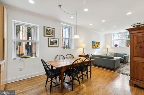 618 19 St, Philadelphia PA 19146-4655 exterior