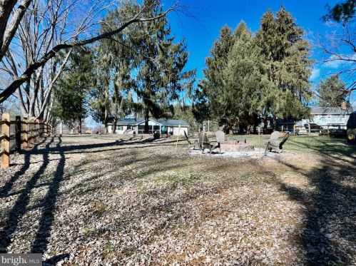 2047 Durham Rd, Fallston MD 21047-1012 exterior