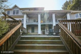 8230 Hickory Hill Dr, Manassas VA  20112-3159 exterior