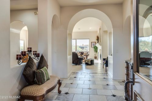 976 Josephine Saddle Pl, Green Valley AZ 85614-6302 exterior