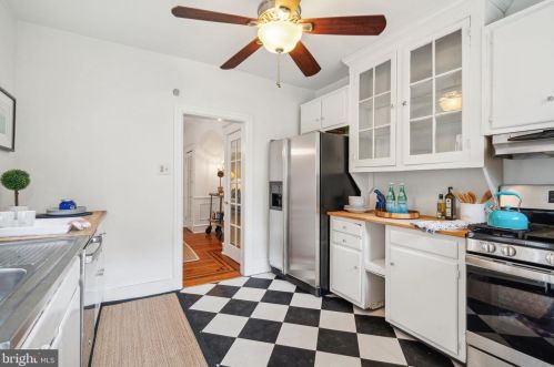 4742 Larchwood Ave, Philadelphia PA 19143-1957 exterior