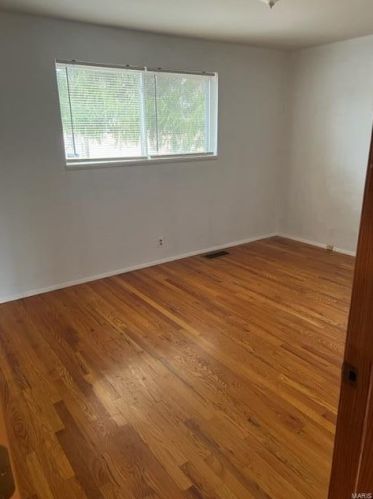 10288 Dacey Dr, Saint Louis MO 63136-3313 exterior