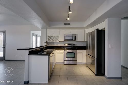 4703 Angela Dr, Phoenix AZ  85032-2349 exterior