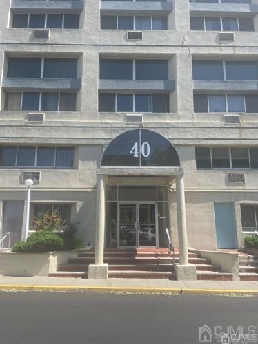 40 Fayette St, Perth Amboy NJ 08861-4251 exterior