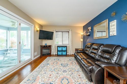 294 Austin Ave, Old Bridge NJ 08857-1205 exterior